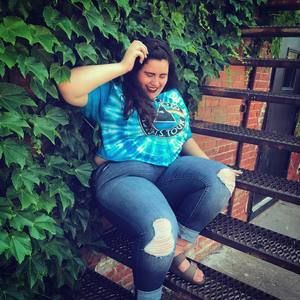 Meet your Posher, Destinee